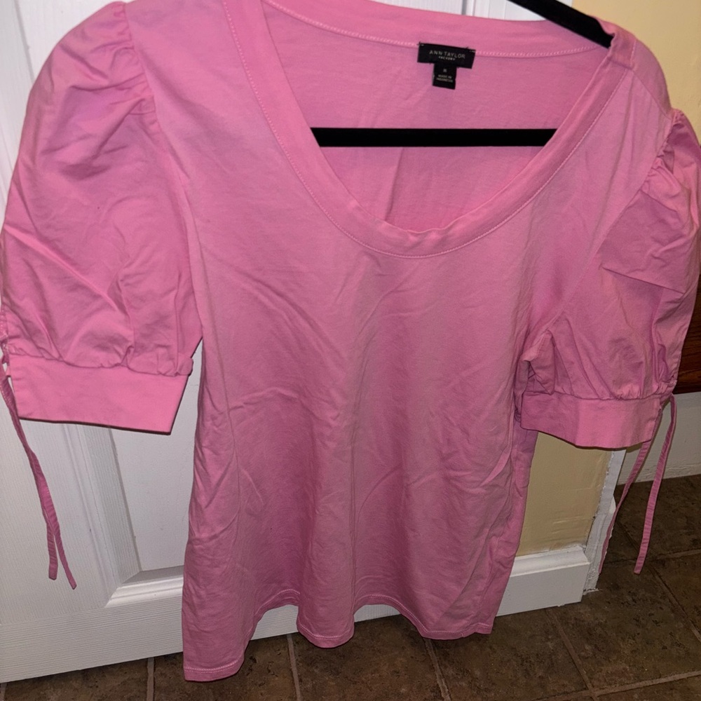 Ann Taylor Pink Short Sleeve Top